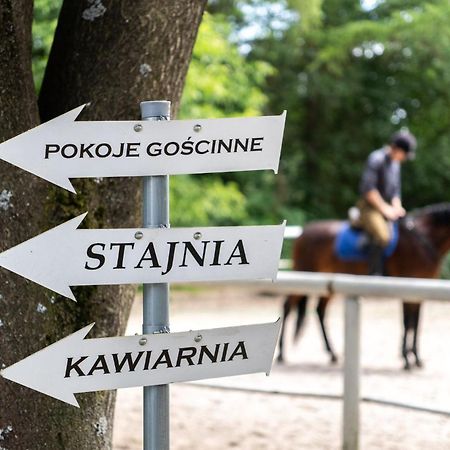 Pokoje Goscinne Cheval Красков Екстериор снимка