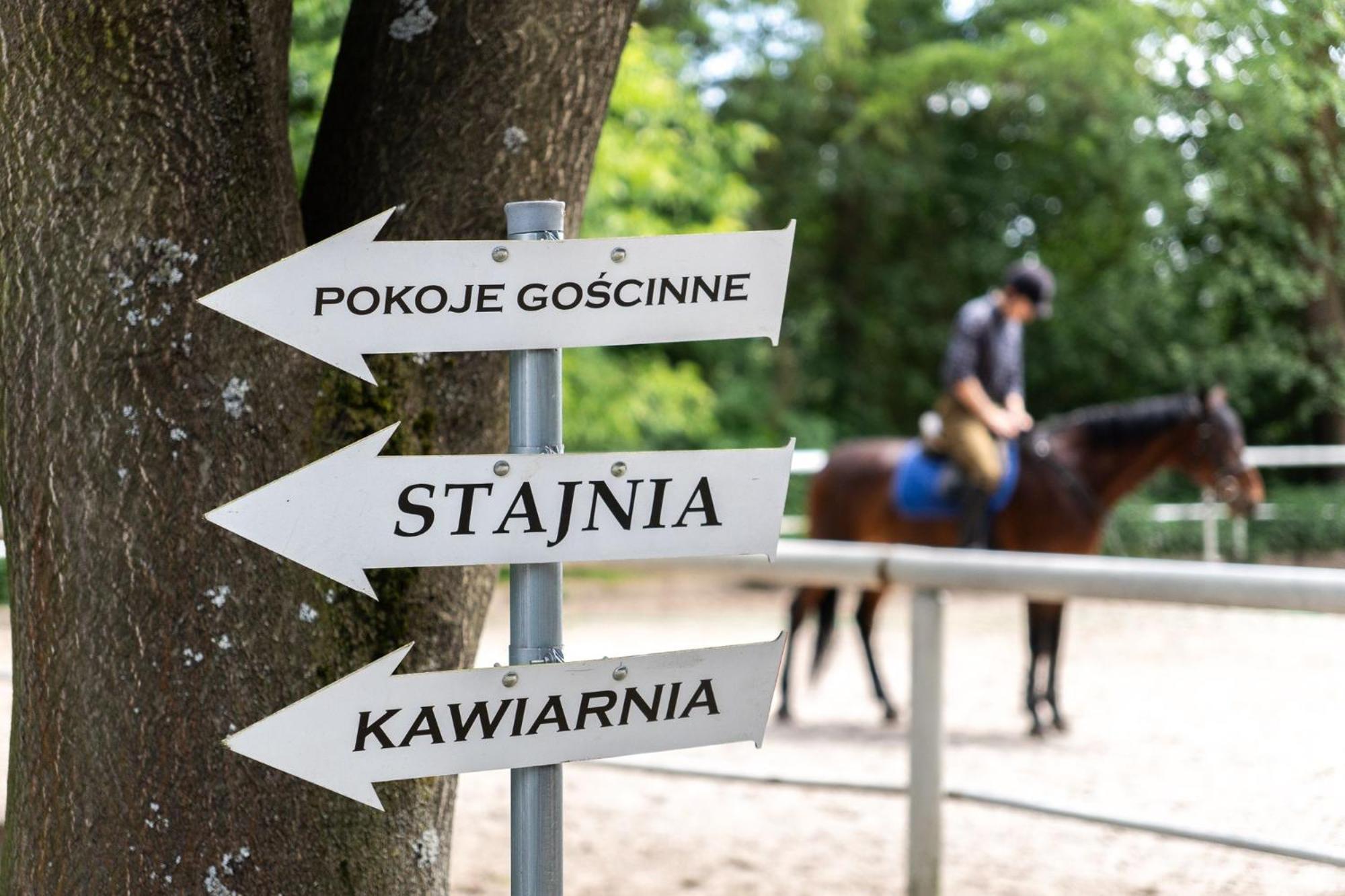 Pokoje Goscinne Cheval Красков Екстериор снимка